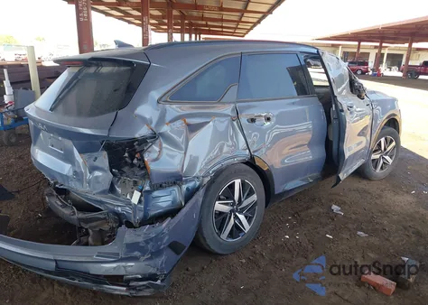 2023 Kia Sorento S z USA, uszkodzony, nr VIN 5XYRL4LC4PG176520